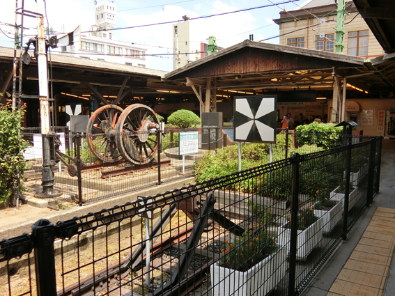 mojiko station.jpg